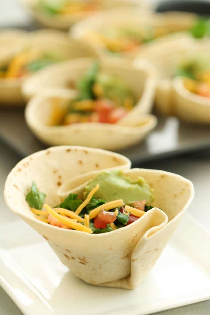 20 Minute Taco Cups Six Sisters' Stuff