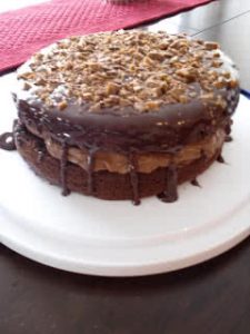 Chocolate Mousse Crunch Cake