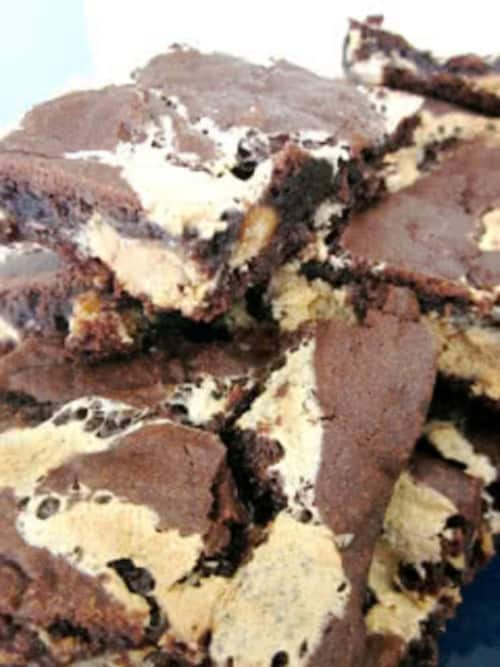 Ooey Gooey Peanut Butter Chocolate Brownies Recipe