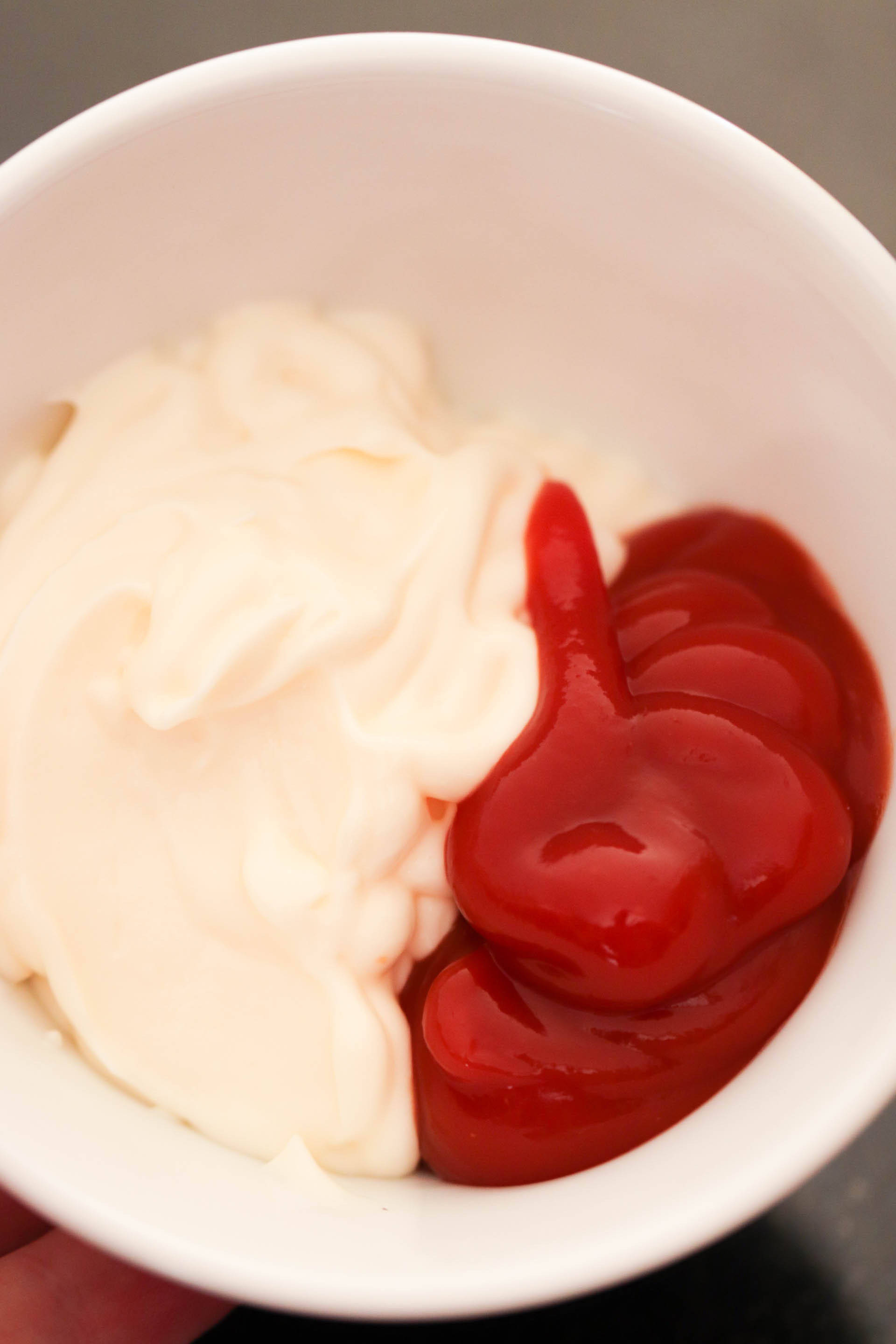 Ketchup and Mayo together in a small bowl