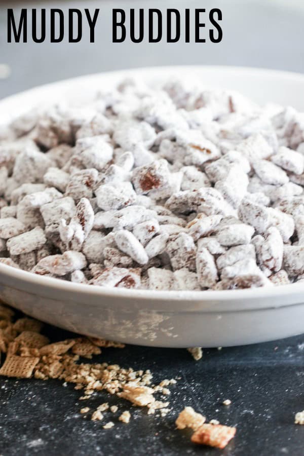 A large bowl of muddy buddies