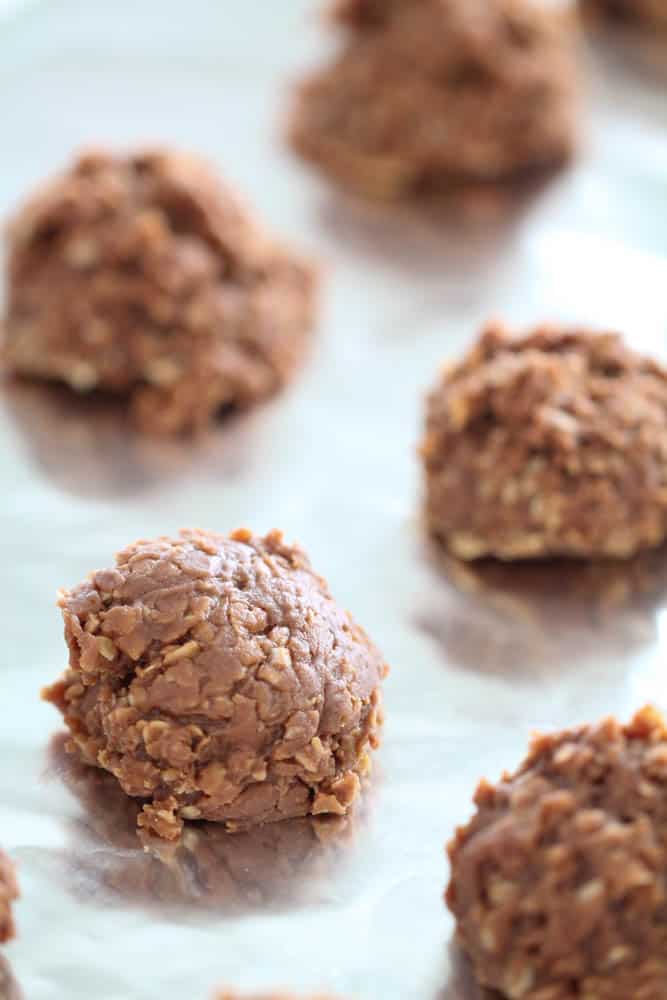 Best No Bake Cookies cooling on a piece of foil