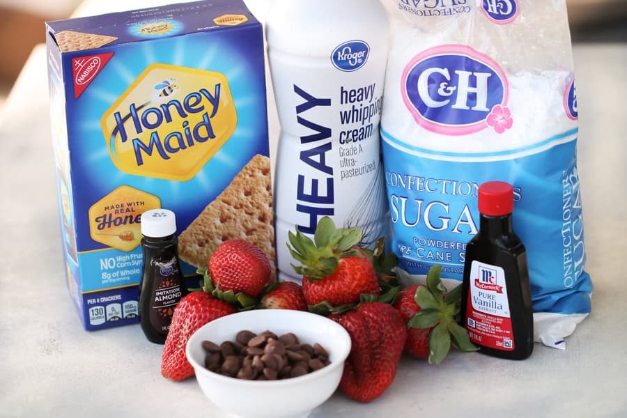 Ingredients needed to make No Bake Strawberry Ice Box Cake