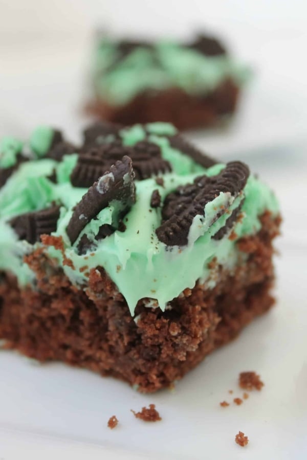 mint oreo cookie brownies