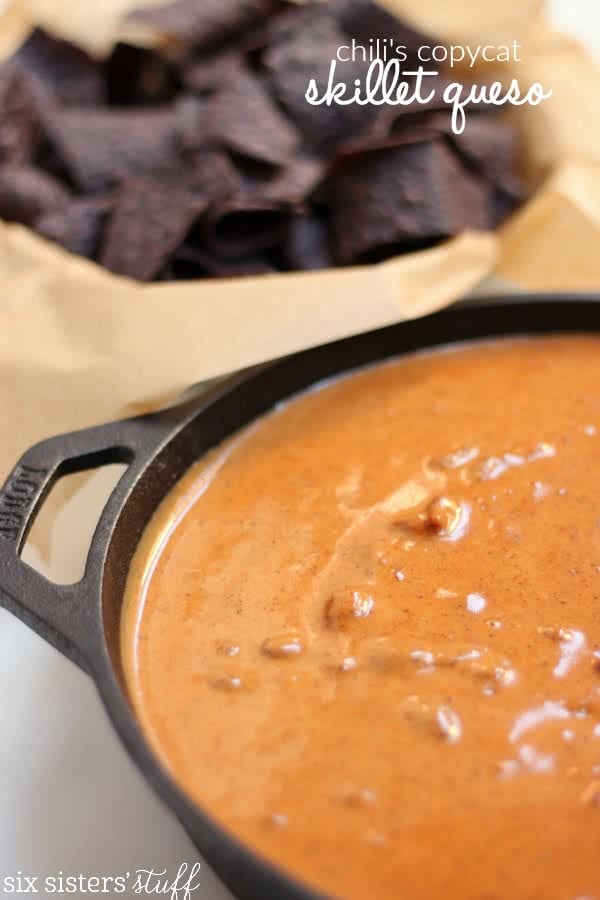 Chili's Copycat Skillet Queso on Six Sisters' Stuff