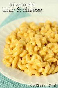 Slow Cooker Macaroni and Cheese on SixSistersStuff