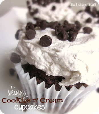 Skinny Cookies n’ Cream Cupcakes Recipe