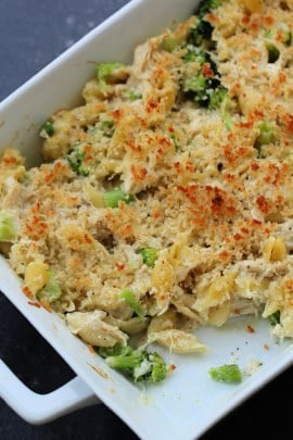 chicken and broccoli alfredo casserole bake