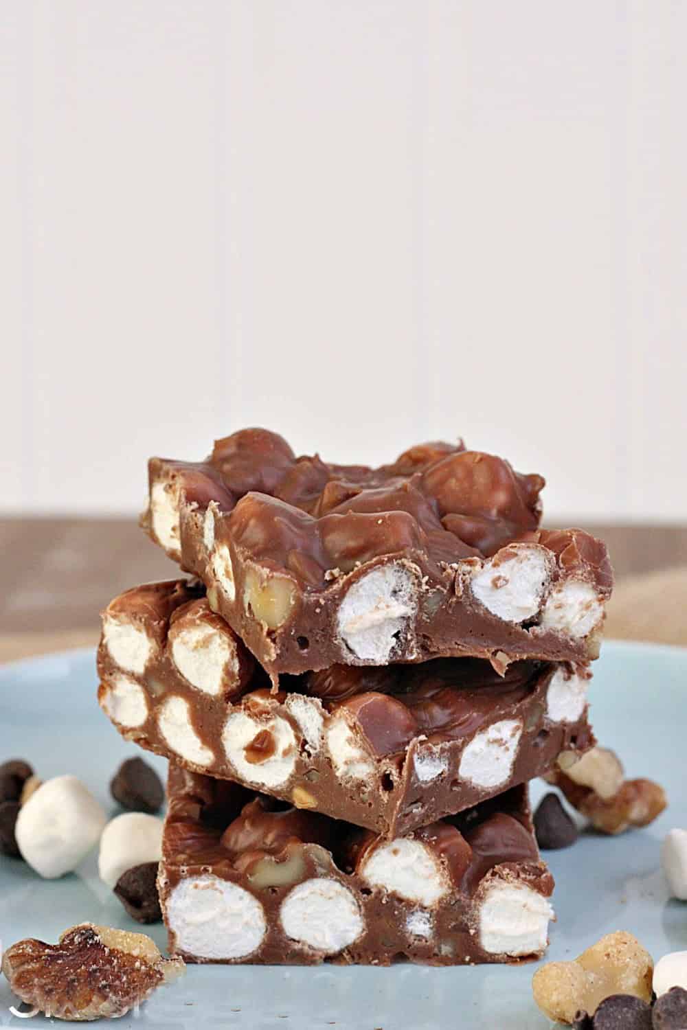 4 Ingredient Rocky Road Fudge Recipe