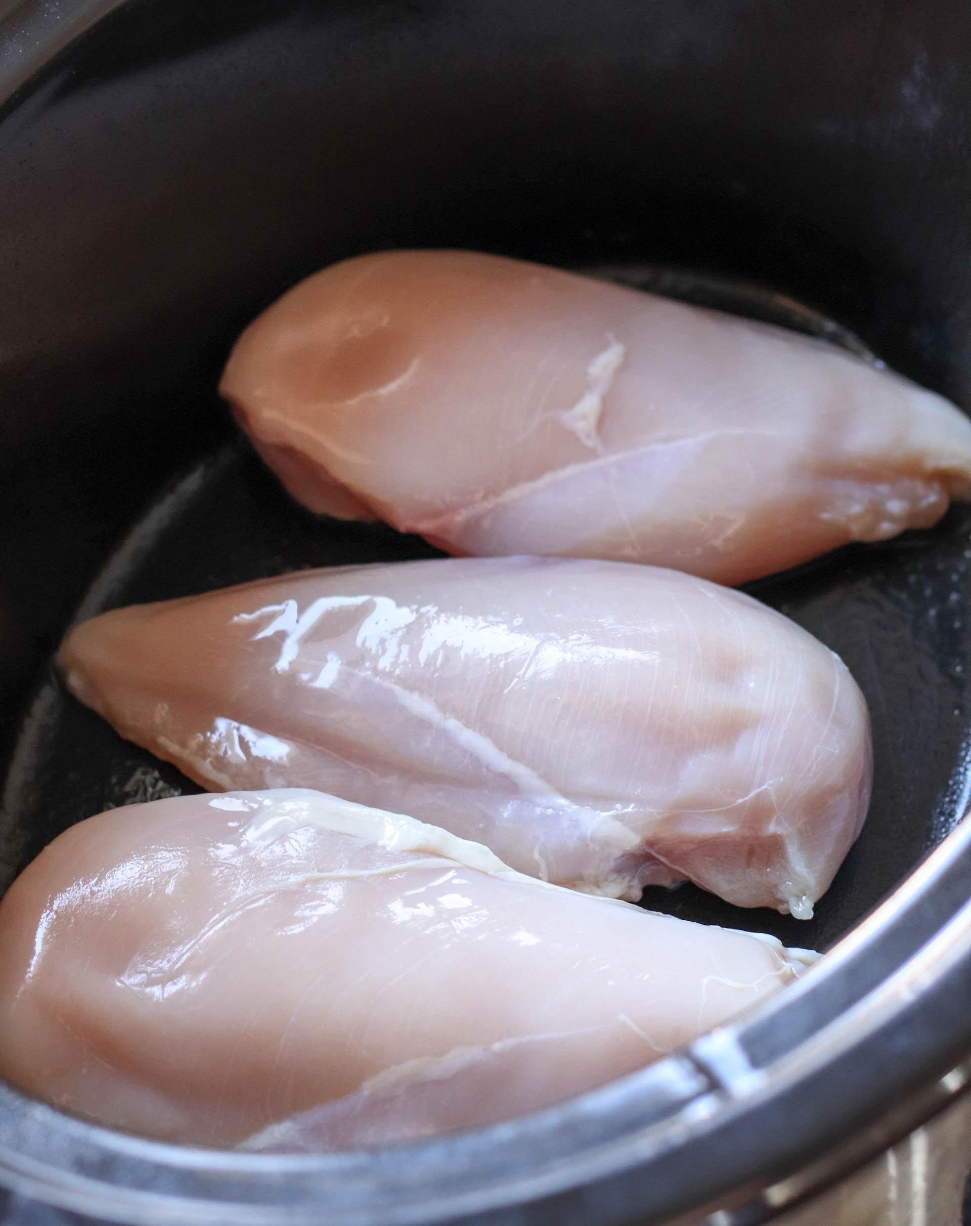 Chicken breast in slow cooker