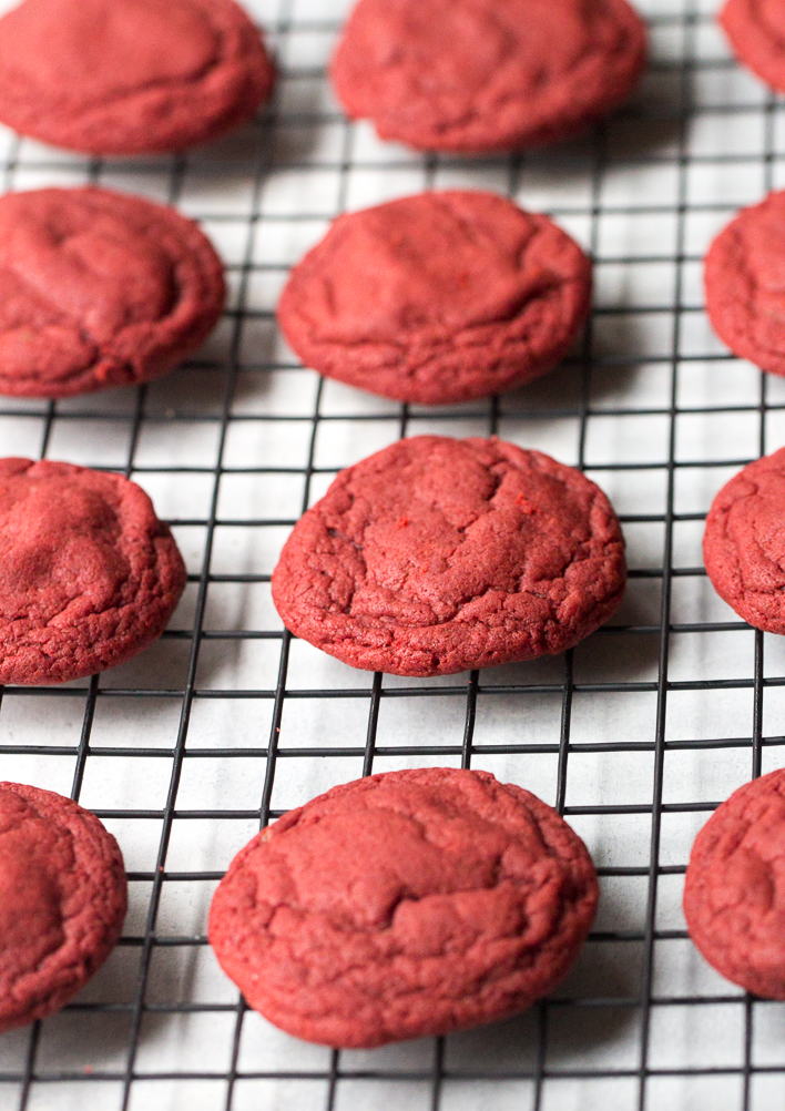 Red Velvet Cookies cooling on a rack