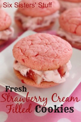 Fresh Strawberry Cream Filled Cookies