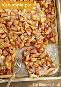 Slab Apple Pie Recipe on SixSistersStuff