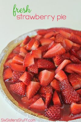 Fresh Strawberry Pie on SixSistersStuff