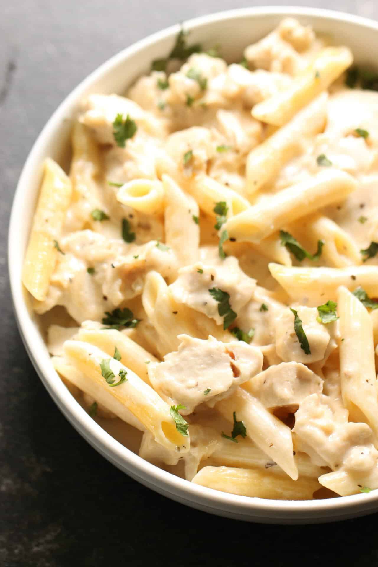 One Pot Cheesy Chicken Alfredo Recipe