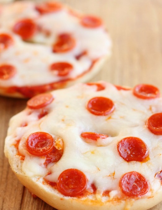 Mini Pizza Bagels Recipe