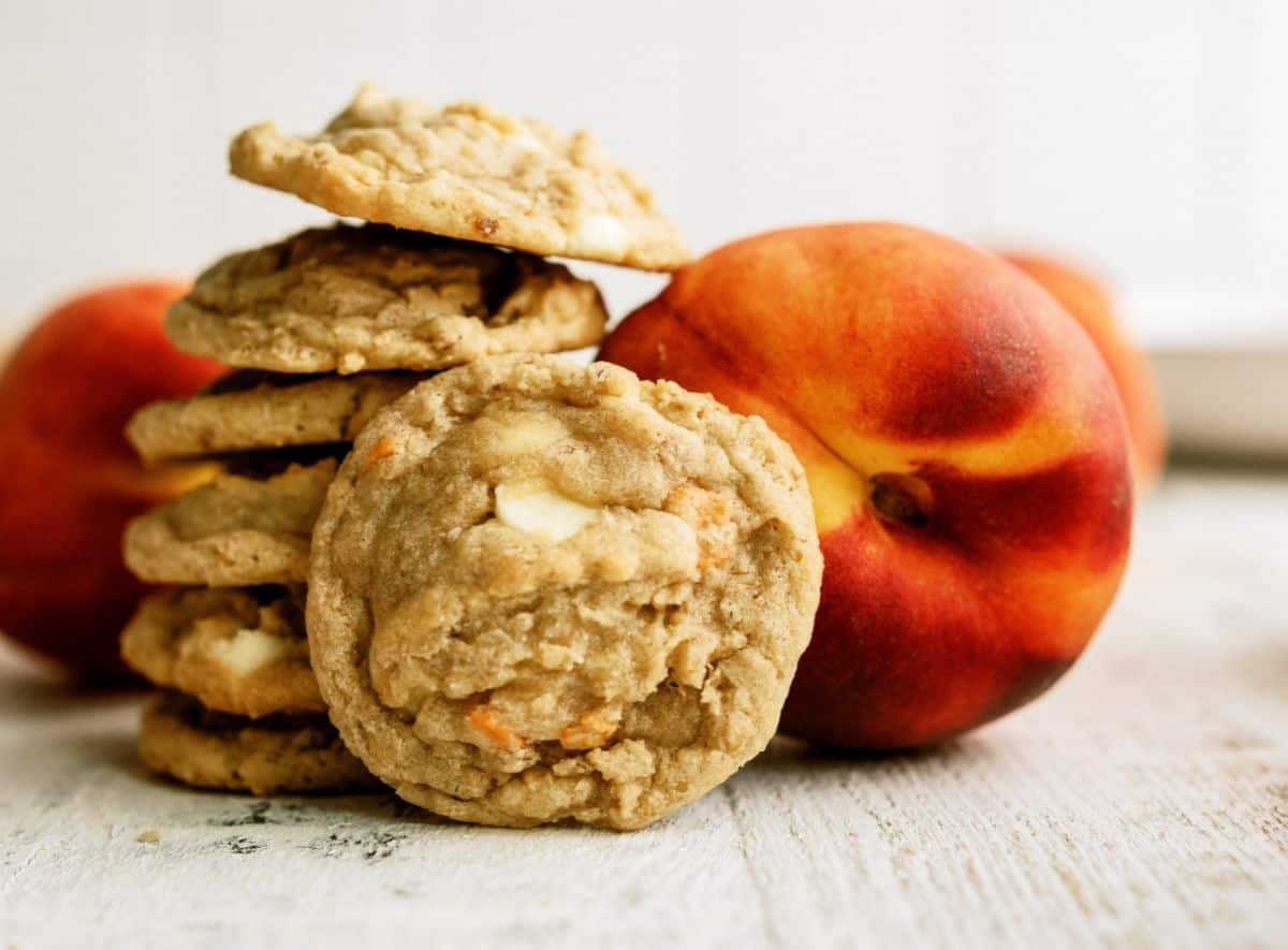 Peaches and Cream Oatmeal Cookies Recipe