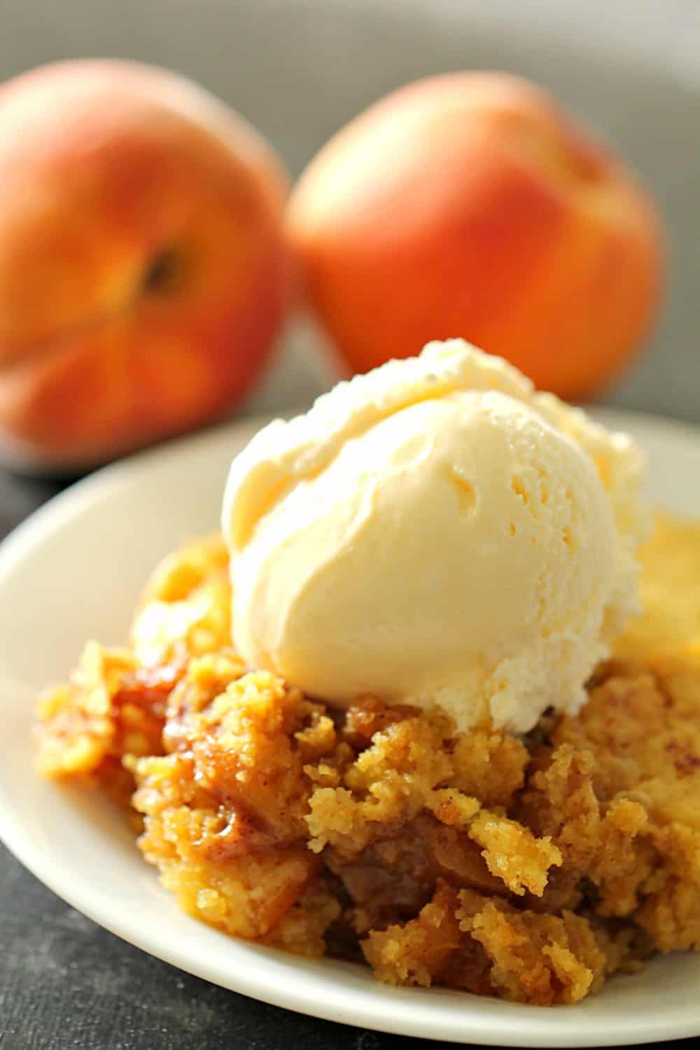 Slow Cooker Peach Cobbler Recipe