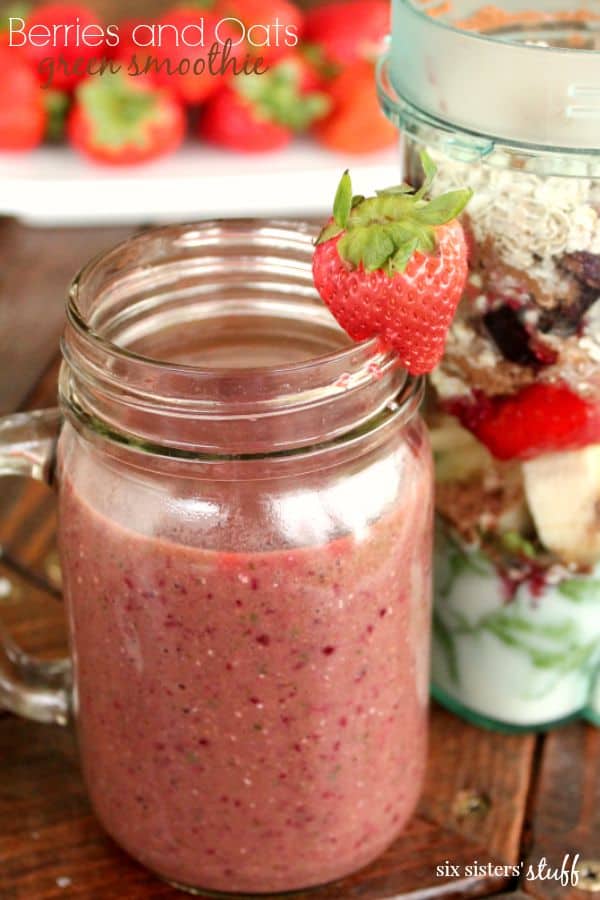 Berries and Oats Green Smoothie