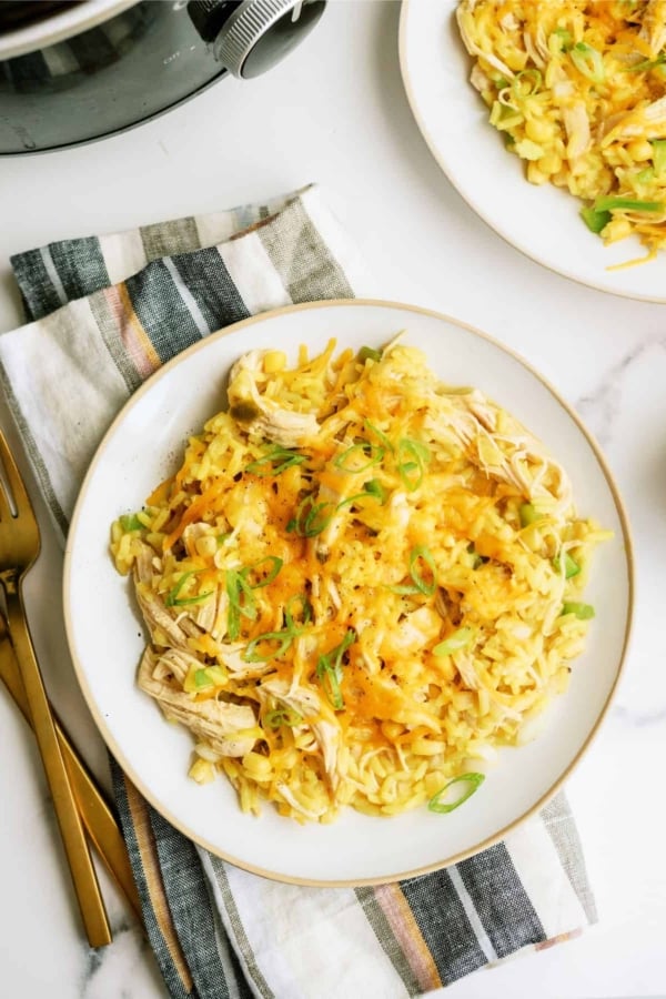 slow cooker cheesy chicken and rice