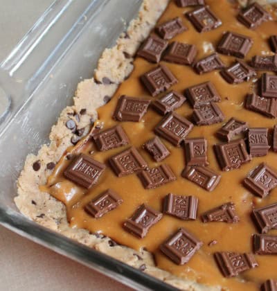 Caramel Chocolate Chip Cookie Bars 3