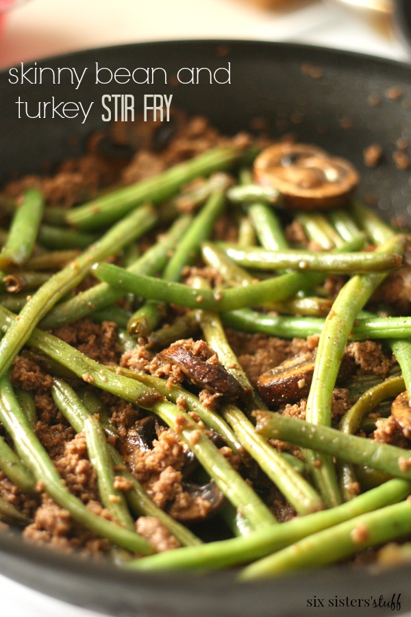 Skinny-Green-Bean-and-Turkey-from-Six-Sisters-Stuff