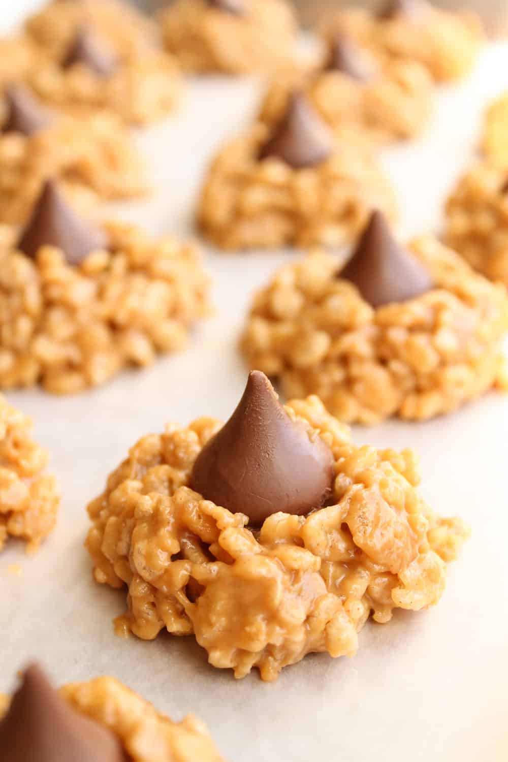 No Bake Peanut Butter Kiss Cookies