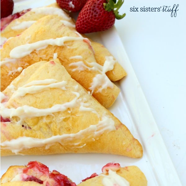 strawberrycreamcheeseturnovers