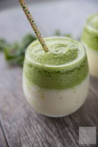 pineapple-banana-layered-green-smoothie-01