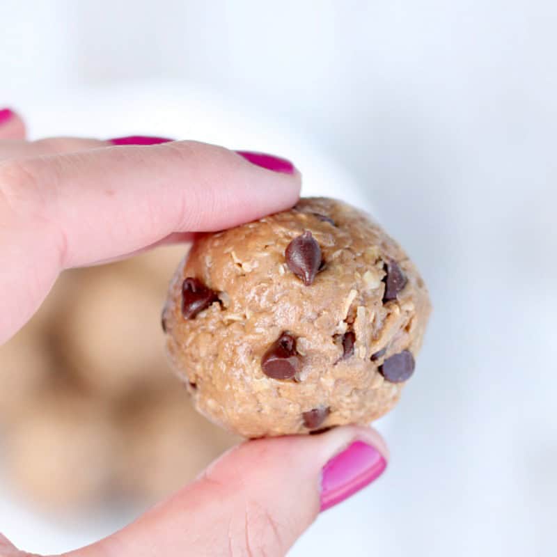 Chocolate Protein Energy Bites