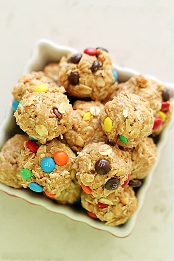 No Bake Oatmeal Peanut Butter Balls