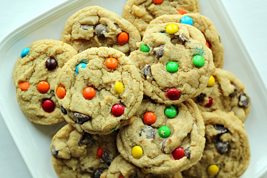 Chewy M and M Cookies on SixSistersStuff