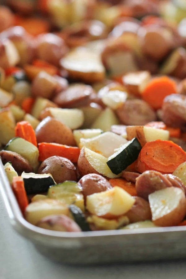 sheet pan chicken, sausage, and vegetables