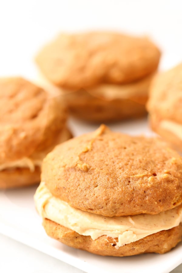 Close up of Pumpkin Spice Oreo Cookies