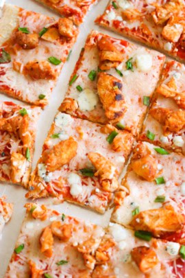 Copy Cat Papa Murphy's Garlic Chicken Pizza & Homemade Ranch dressing