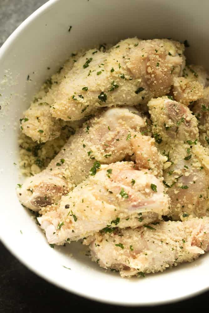 Garlic Parmesan Chicken Wings in an Air Fryer Recipe