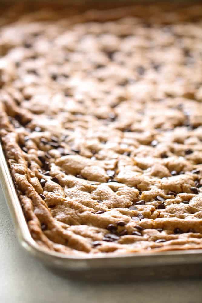 EASY Sheet Pan Chocolate Chip Cookie Bars Recipe