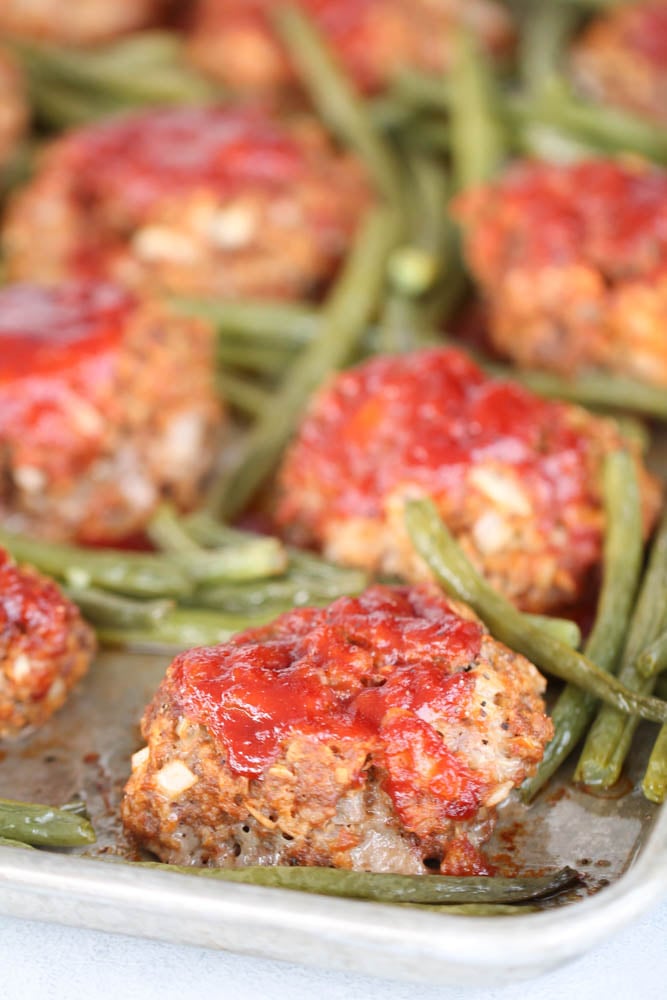 Sheet Pan Meatloaf and Green Beans