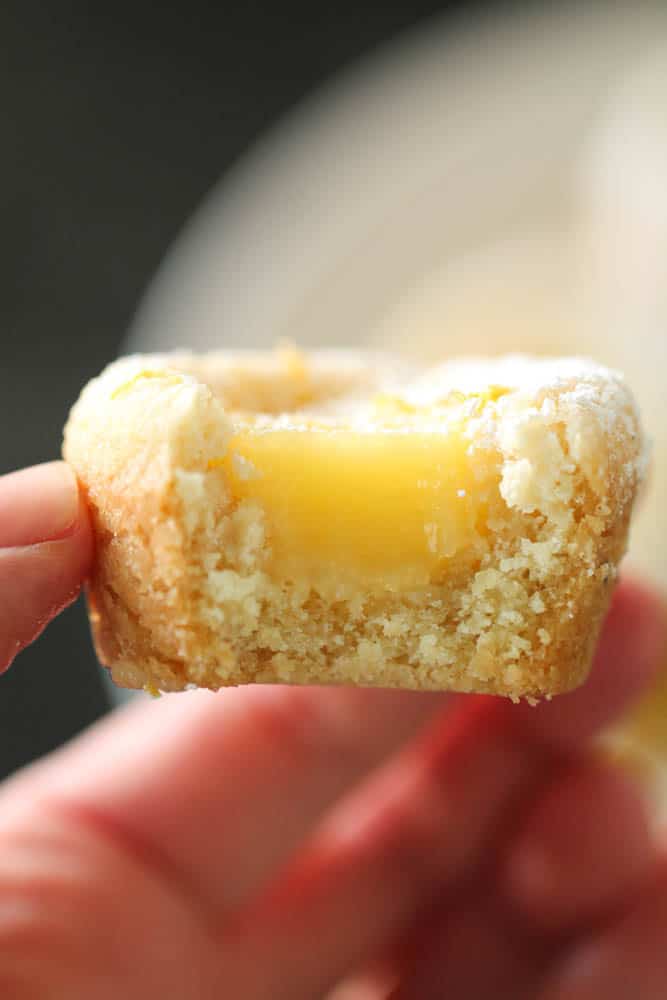 Barres de biscuits au citron 
