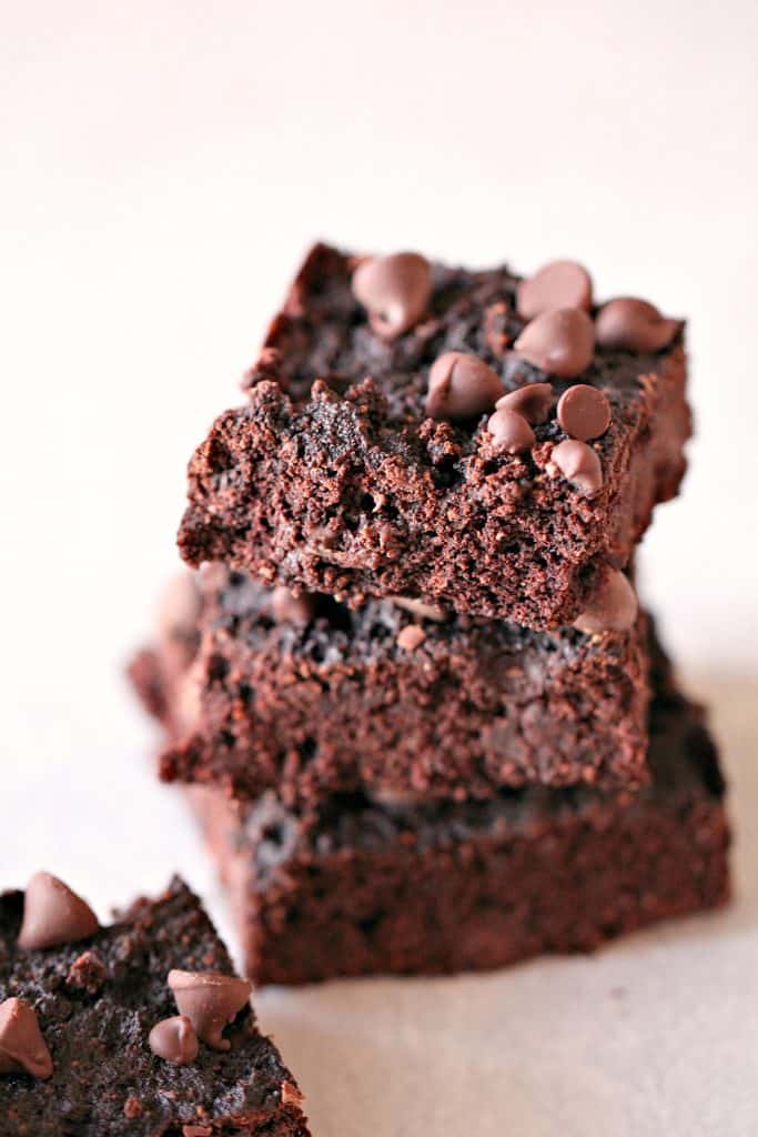 fudgy avocado brownies