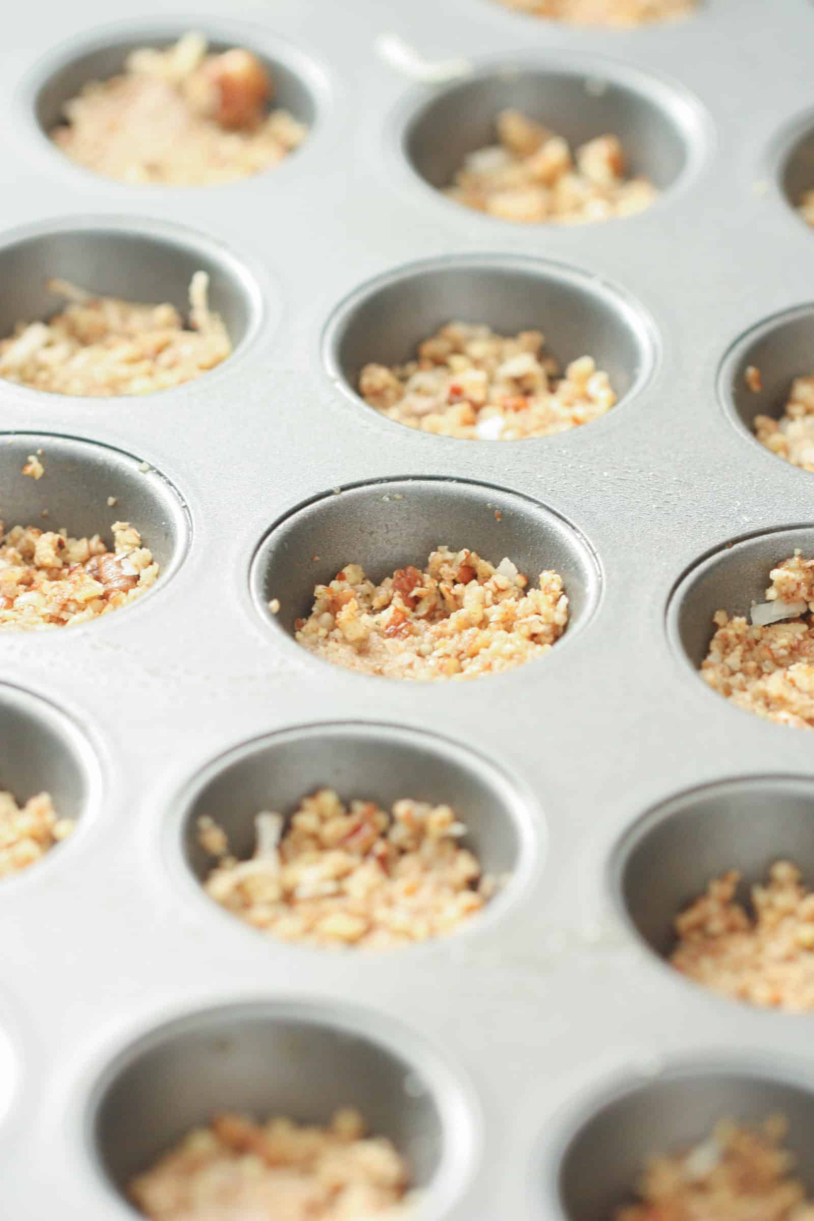 Skinny Frozen Strawberry Bites crust in muffin tin