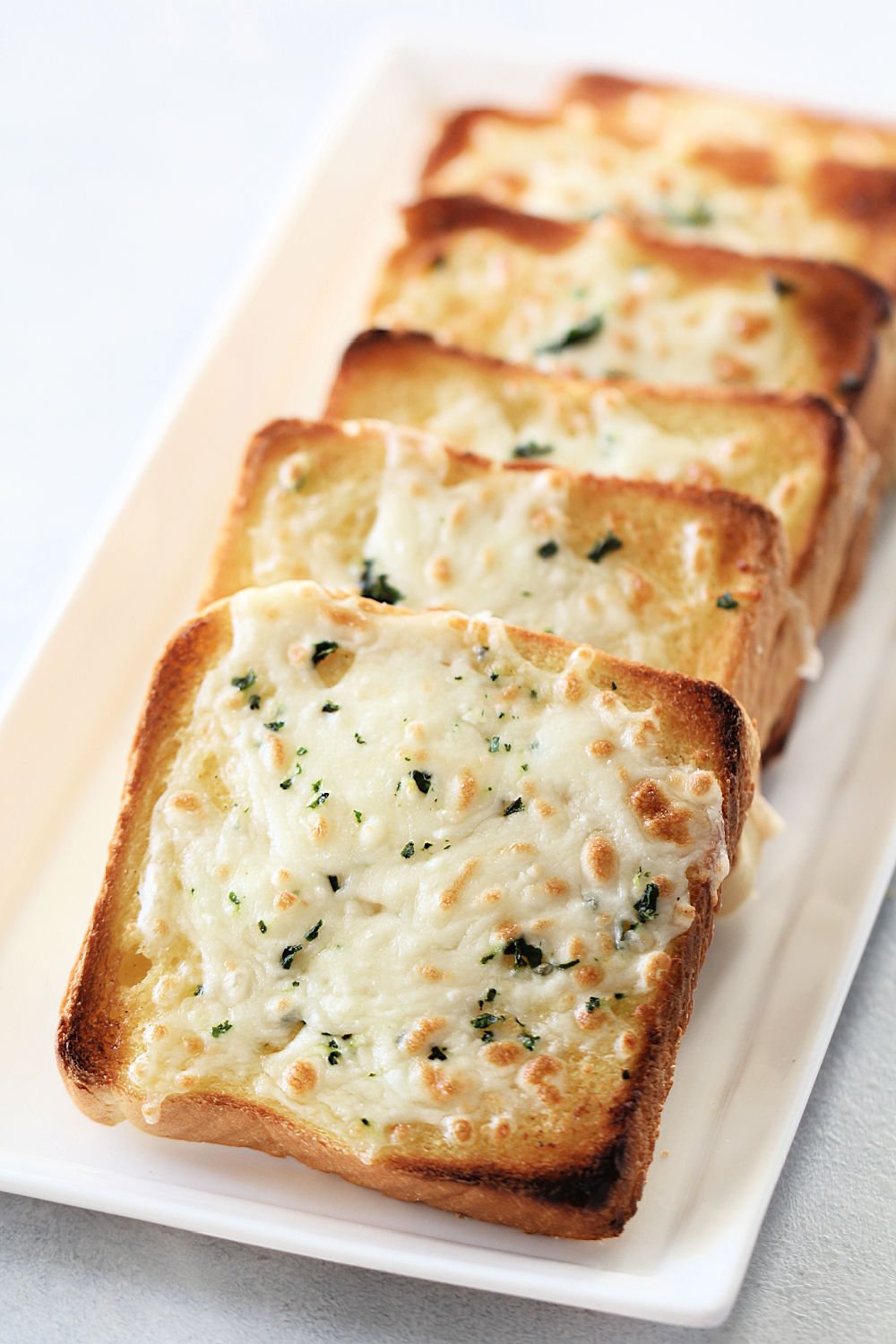 Cheesy Garlic Texas Toast Recipe