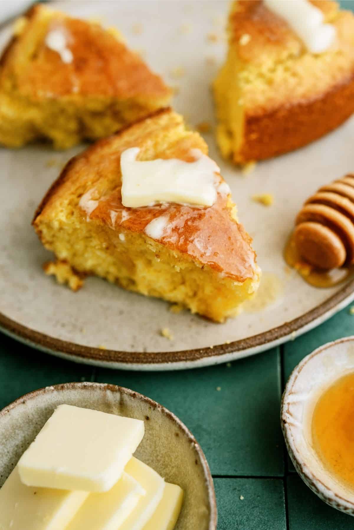 Easy Homemade Cornbread