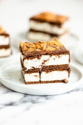 Slice of Easy Ice Cream Cake on a plate