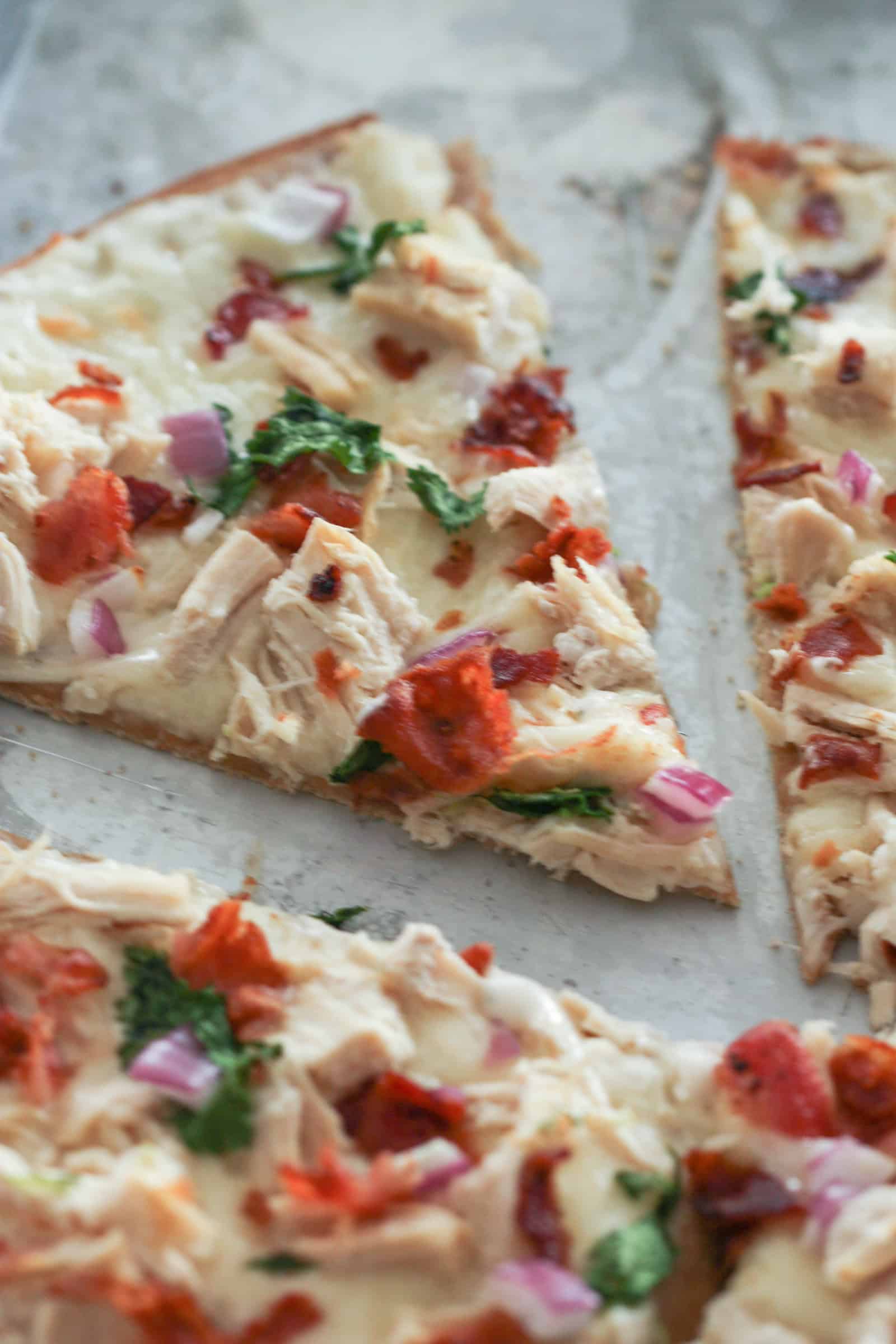 Skinny Chicken Bacon Ranch Pizza