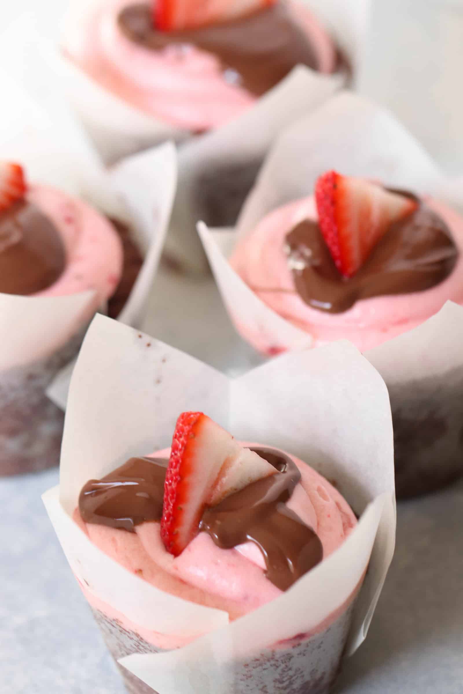 Strawberry Nutella Cupcakes