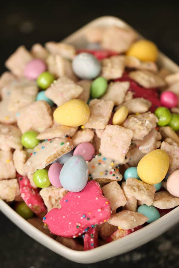 Easter Bunny Muddy Buddies
