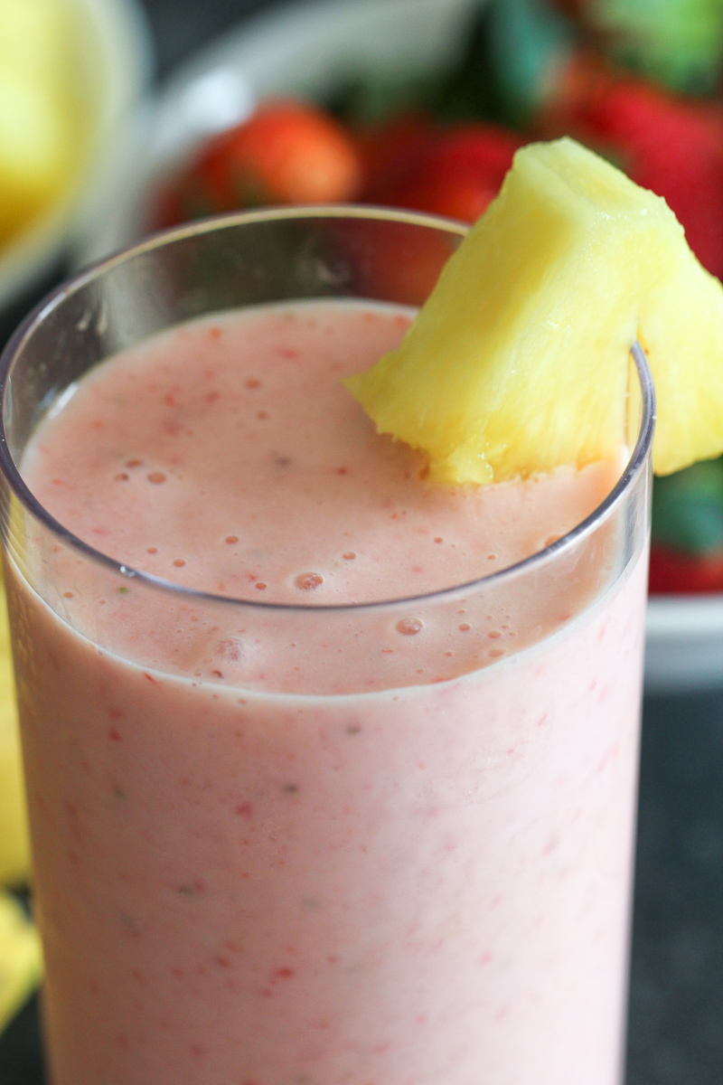 Aloha Pineapple Smoothie in a glass