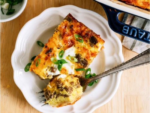 Gilles Sacksick、casserole et fruits Saxelby Cheesecake Recipe with Fresh Chèvre and Roasted Plums