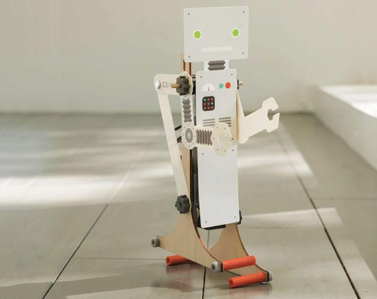 Kiwi Co Subscription box for tinkering robot